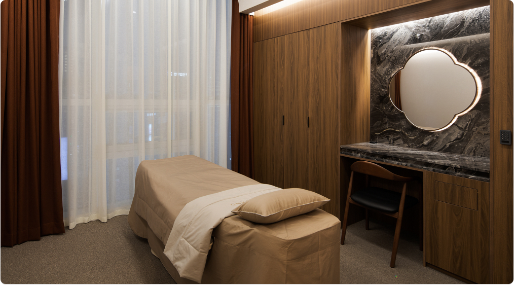 LIENJANG BLACK HERITAGE LOUNGE